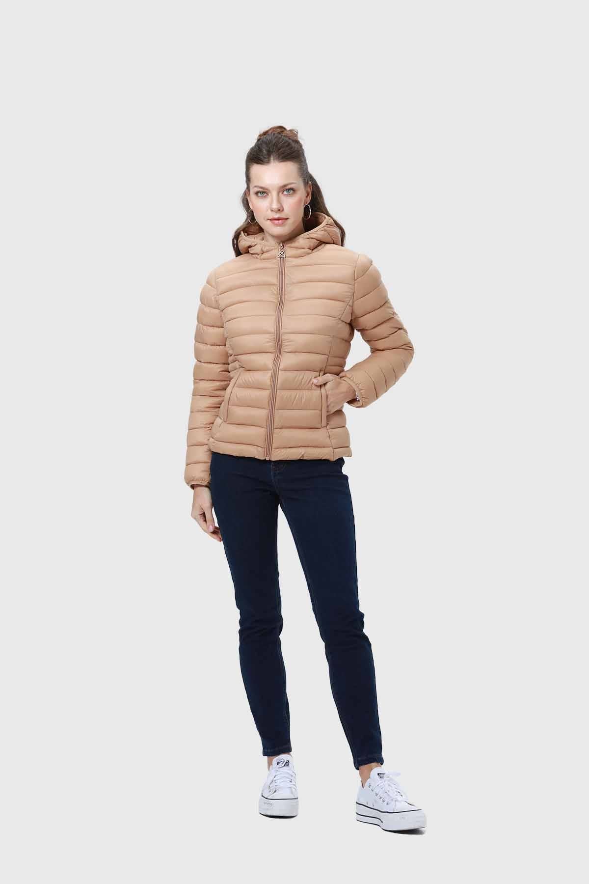 Parka Mujer Corta Plummy Camel