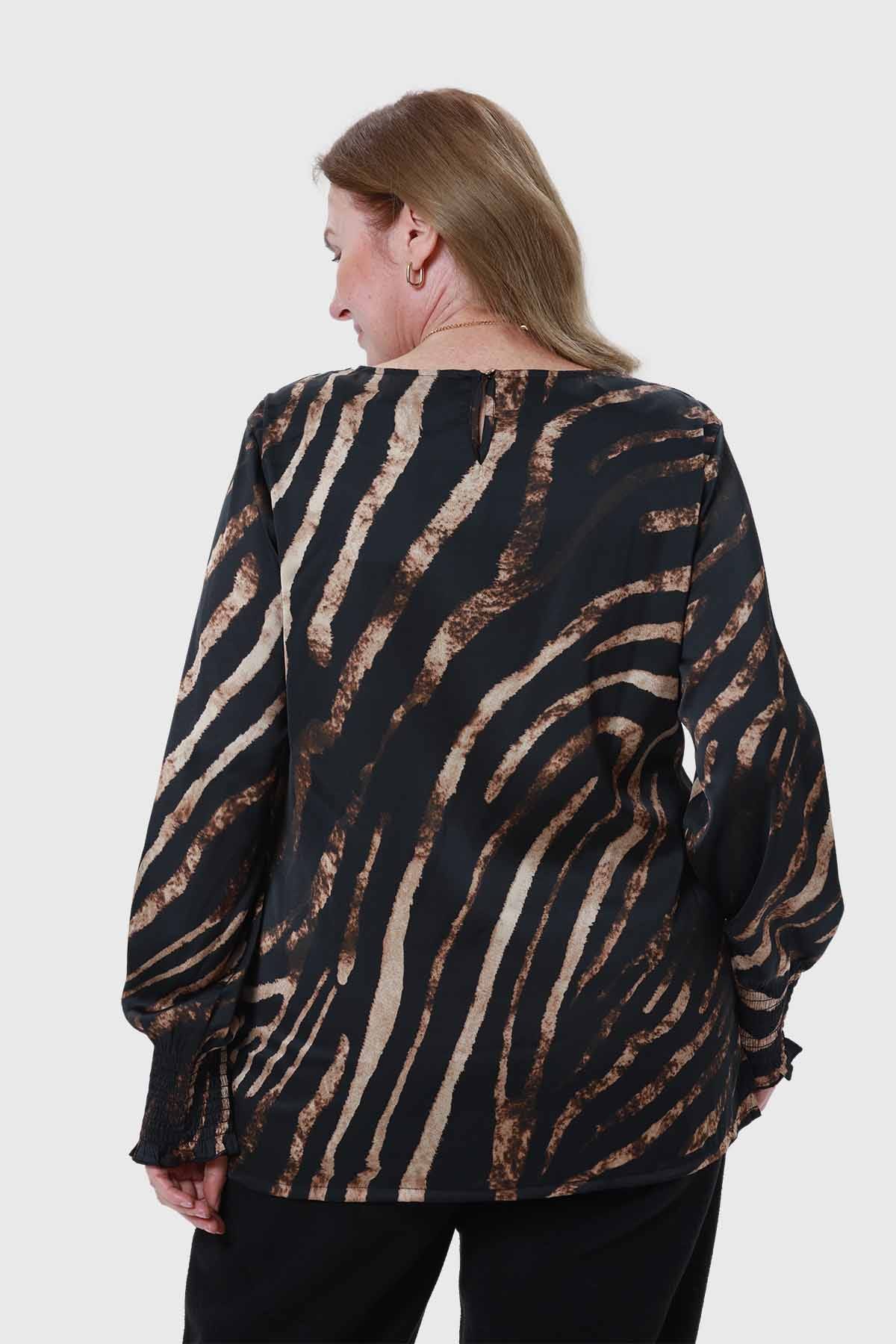 Blusa Mujer Animal Print Café
