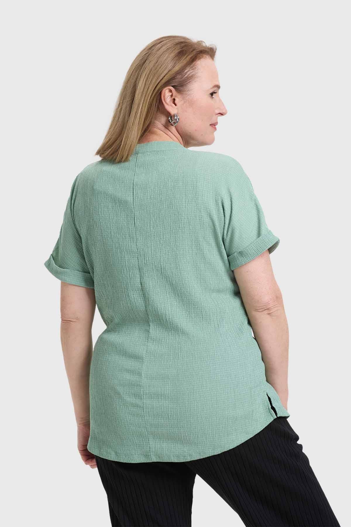 Polera Mujer Abotonada Verde