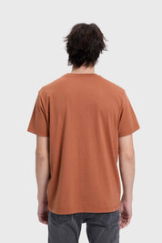 Polera Hombre Con Bolsillo Café