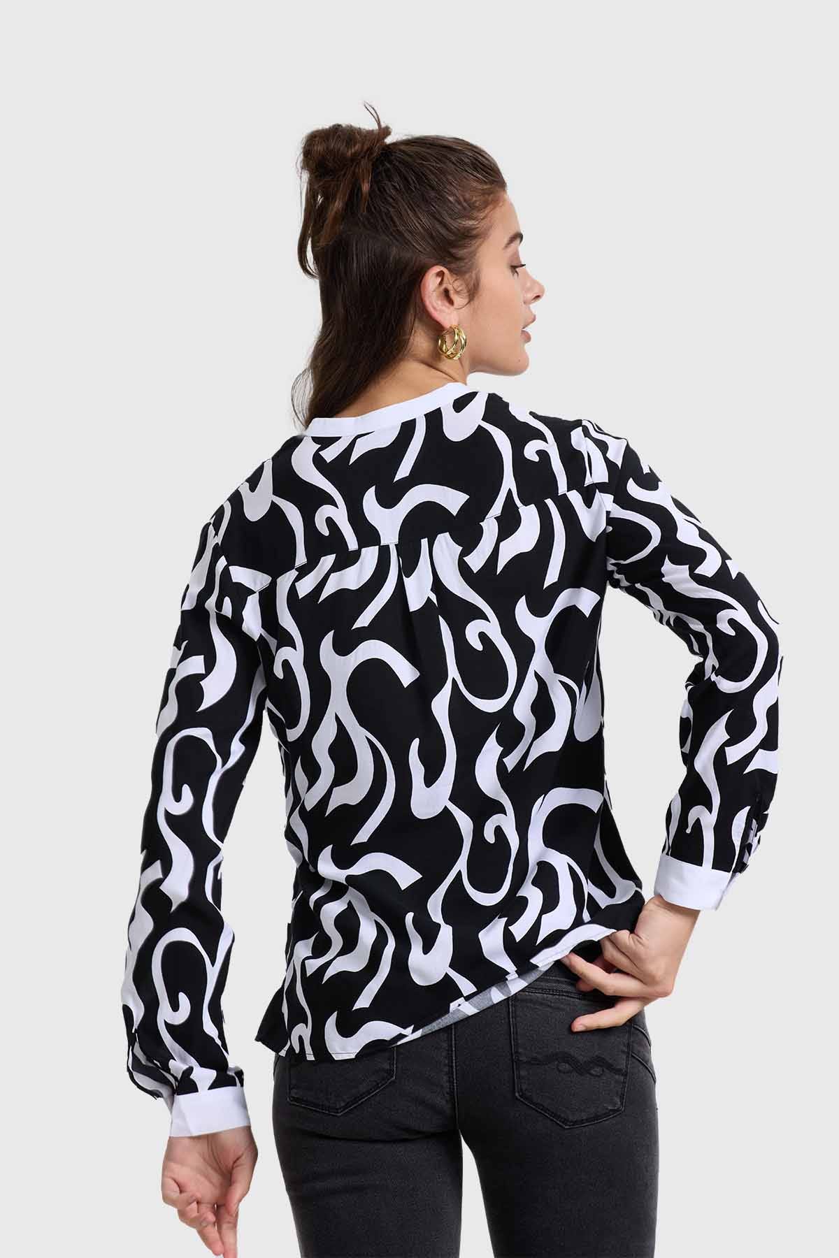 Blusa Mujer Escote V Print Negro