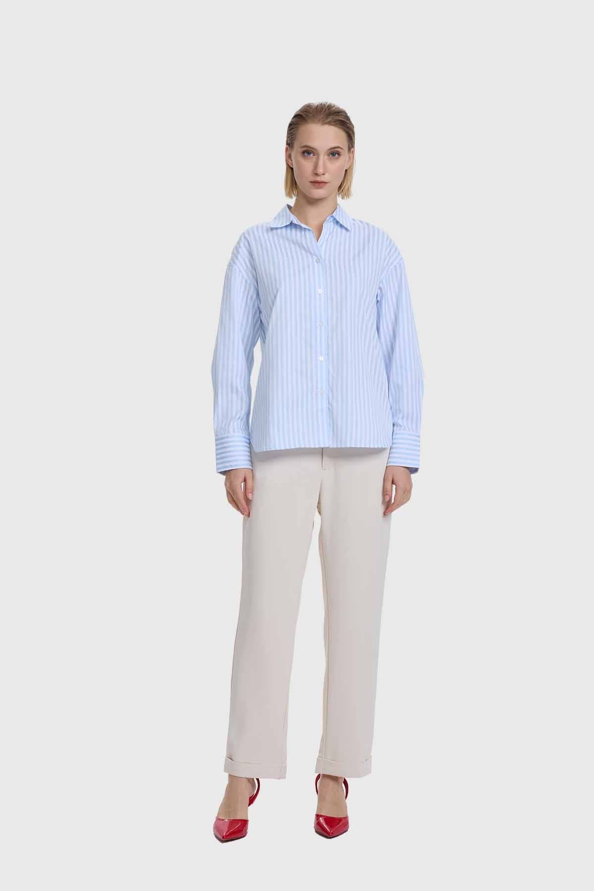 Blusa Mujer Puño Ancho Celeste