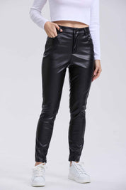 Pantalón Mujer Pitillo Efecto Cuero Negro