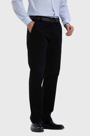 PANTALÓN HOMBRE MODELO CHINO CINTURÓN NEGRO
