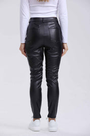 Pantalón Mujer Pitillo Efecto Cuero Negro