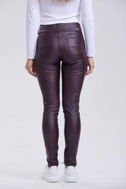 Jeans Mujer Efecto Cuero Berenjena