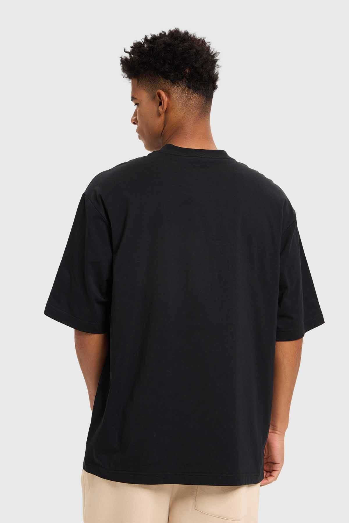 Polera Hombre Bordado Negro