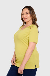 Polera Mujer Tachas Pistacho