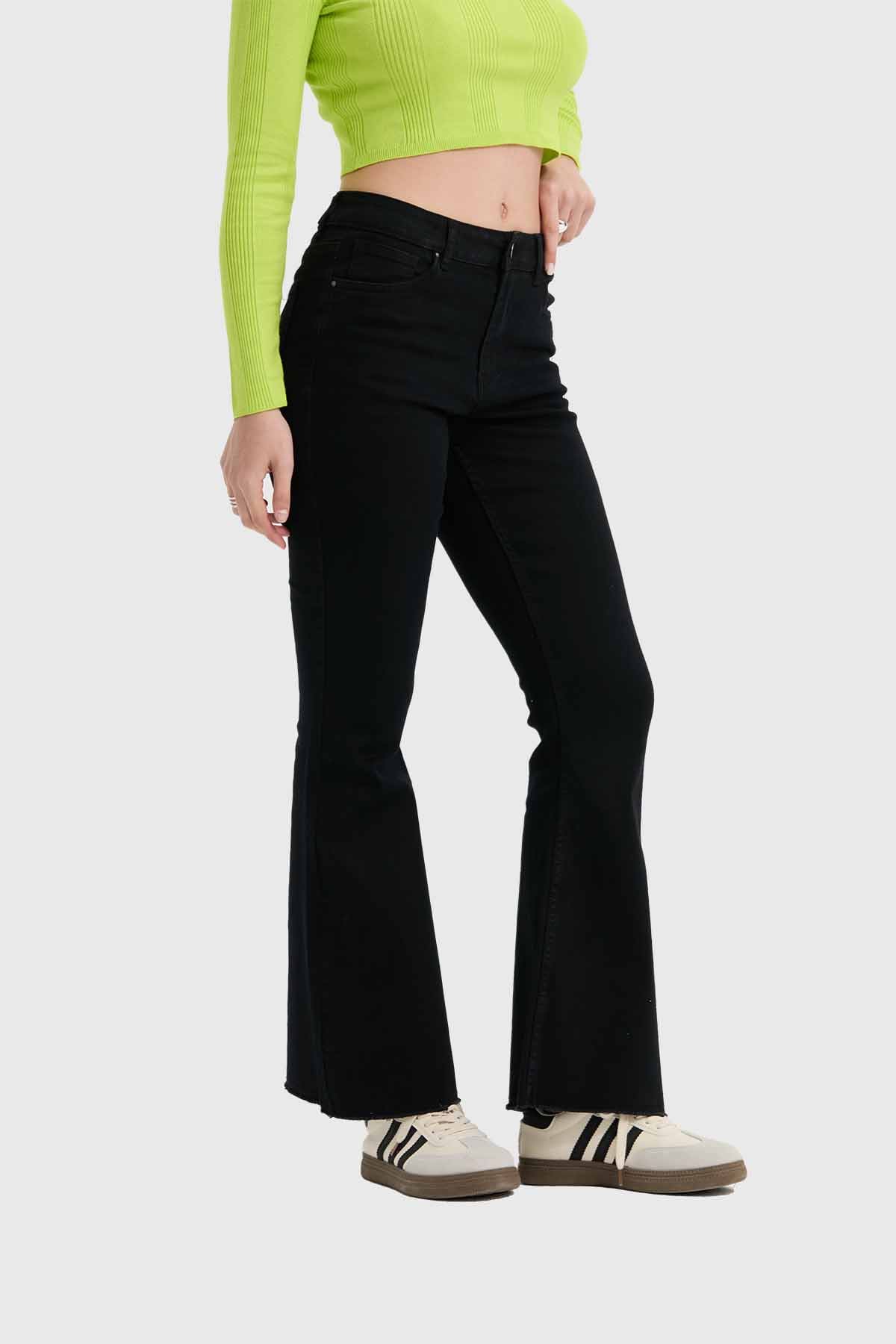 Jeans Mujer Flare Monse Negro