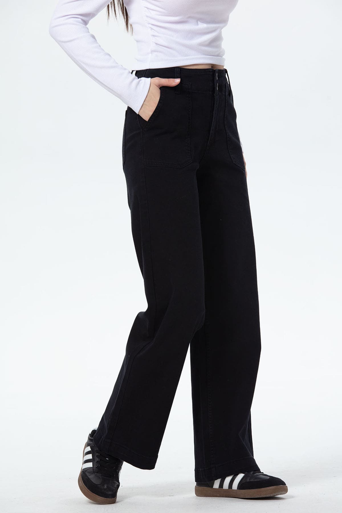 Jeans Mujer Bolsillo Calce Recto Negro