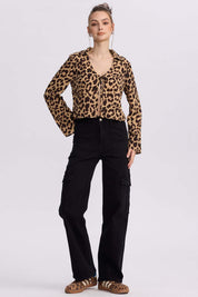 Jeans Mujer Cargo Calce Recto Negro