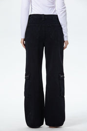 Jeans Mujer Cargo Calce Recto Negro