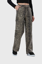 Jeans Mujer Cargo Animal Calce Recto Café