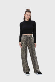 Jeans Mujer Cargo Animal Calce Recto Café
