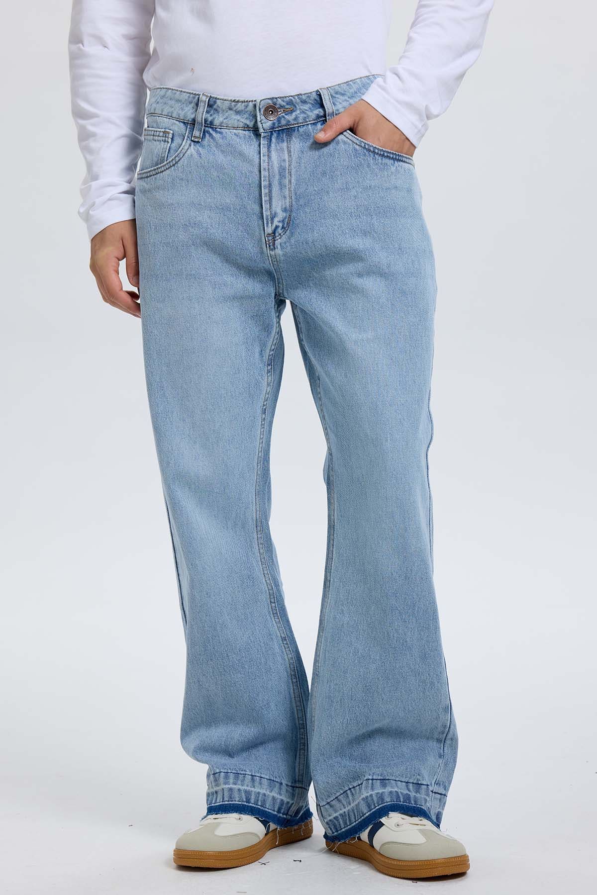 Jeans Hombre Flare Fit Negro