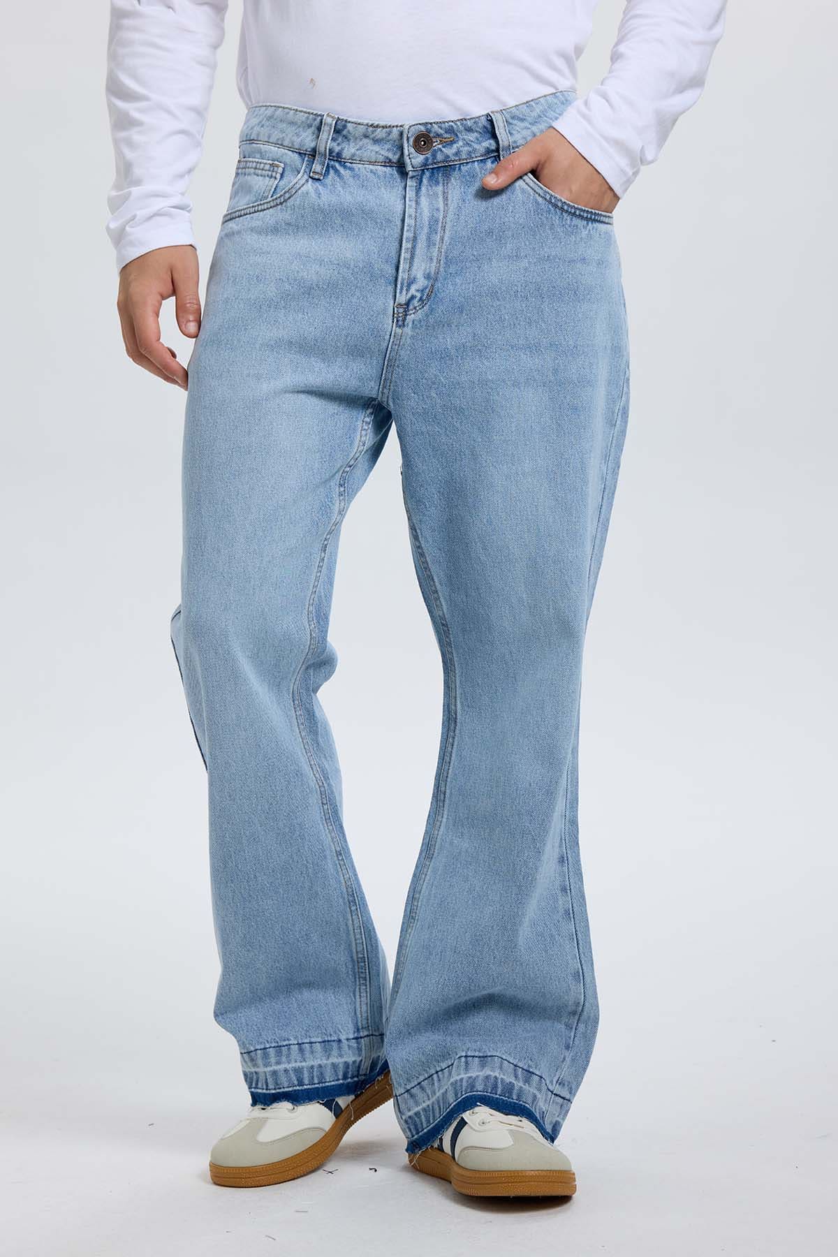 Jeans Hombre Flare Fit Negro