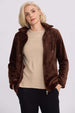 Polar Mujer Con Bilsillo Café