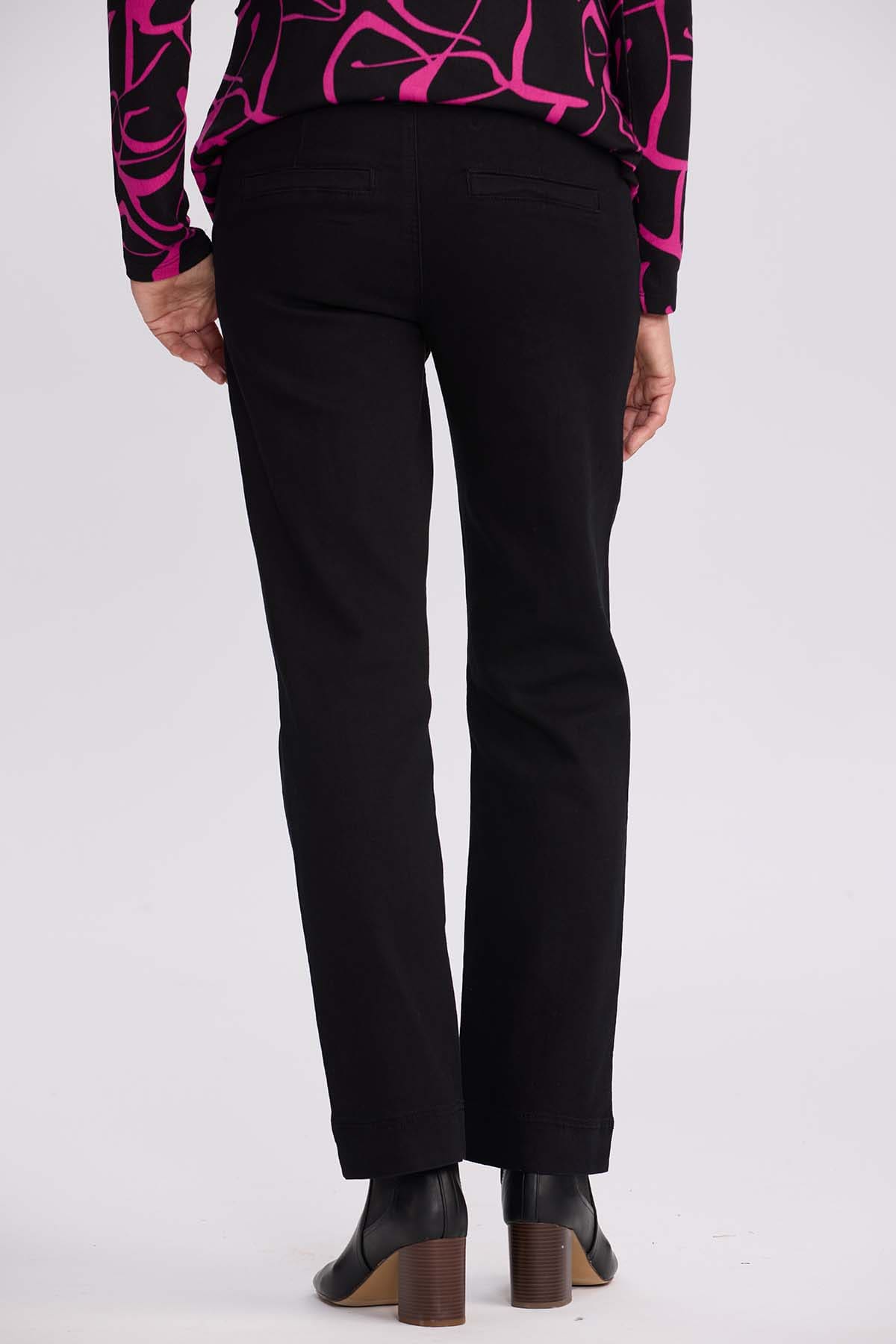 Jeans Mujer Calce Recto Tiro Alto Negro