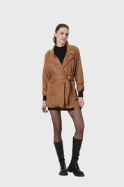 ABRIGO MUJER ANTELINA CON LAZO CAMEL