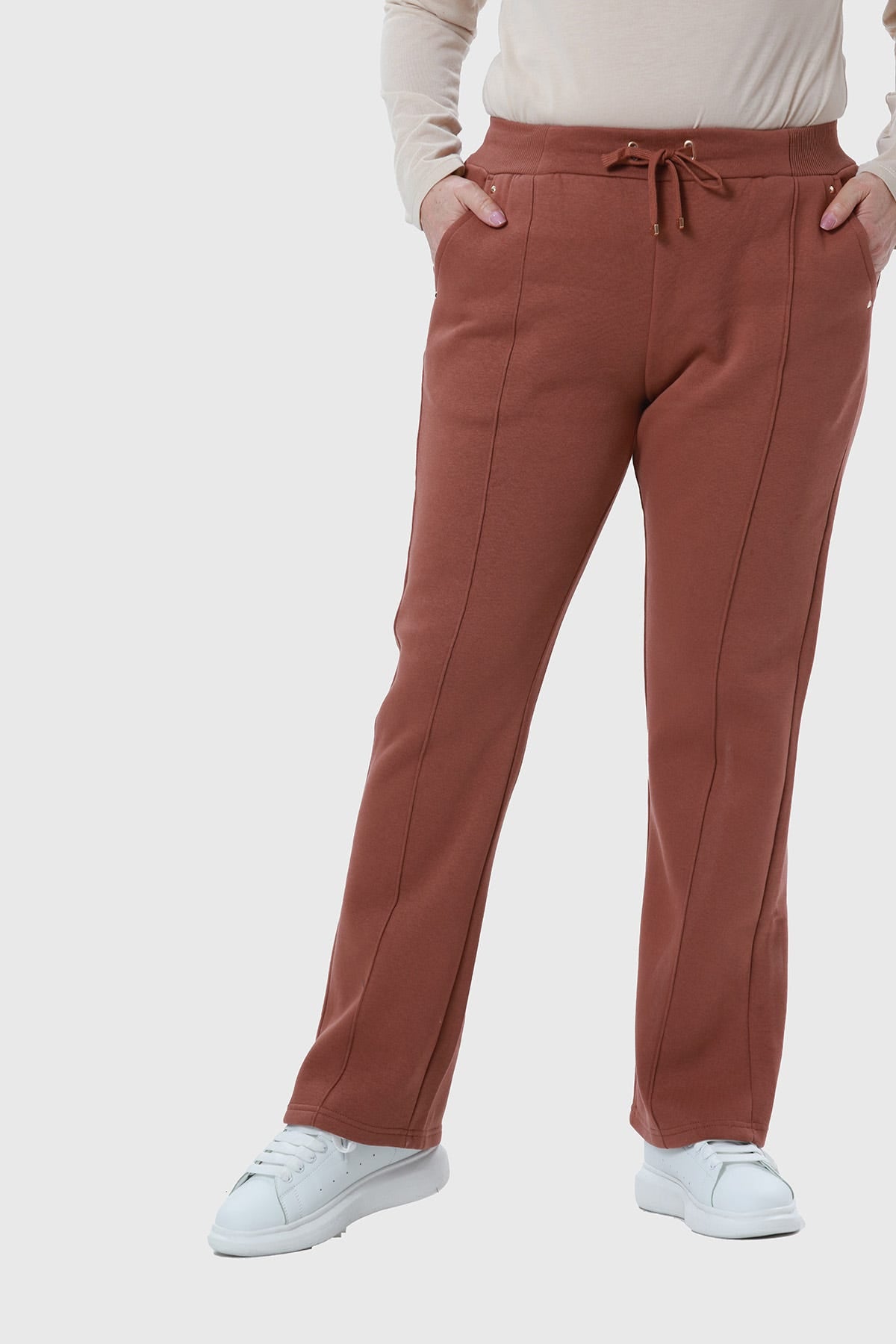 Pantalón Buzo Mujer Flare Clásico Café
