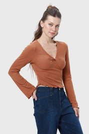 Polera Mujer Escote V Manga Flare Café