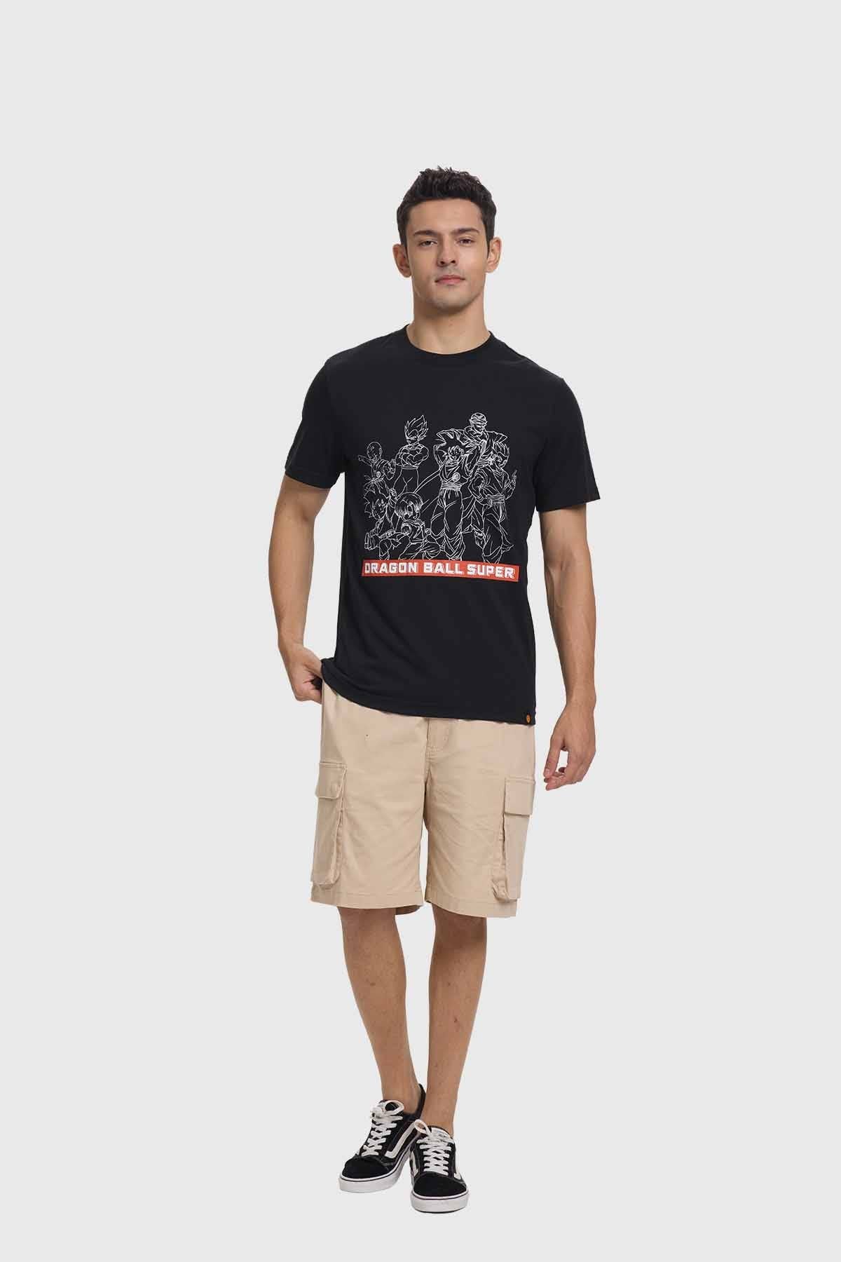 Polera hombre negra con estampado de Dragon Ball Super, diseño moderno y cómodo.