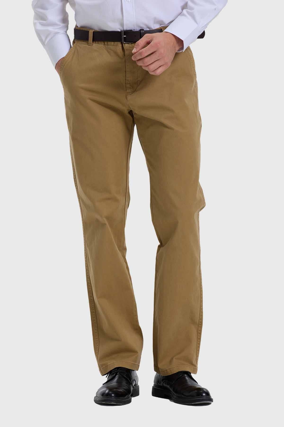 PANTALÓN HOMBRE MODELO CHINO CINTURÓN CAMEL