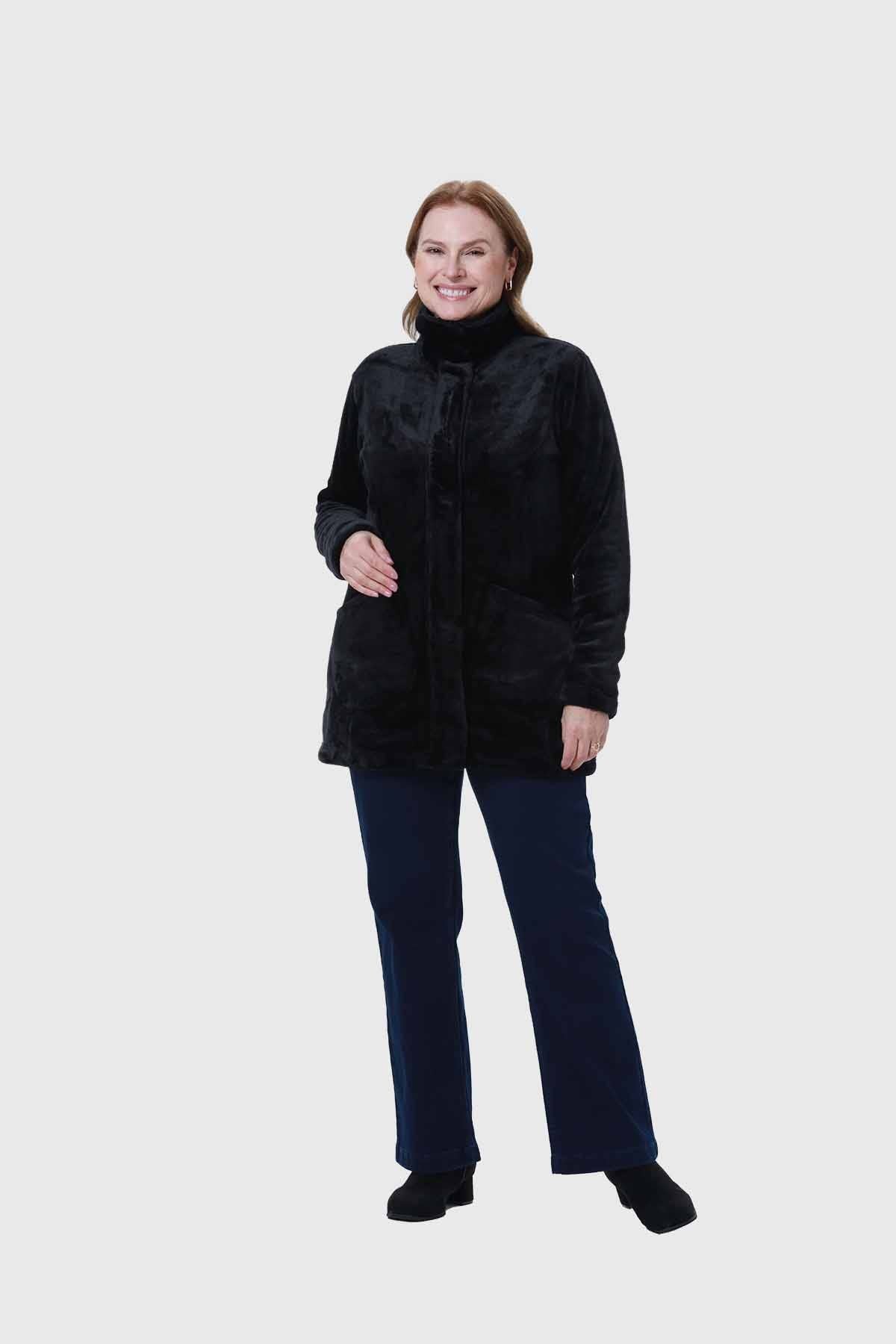 Polar Mujer Con Bolsillo Negro
