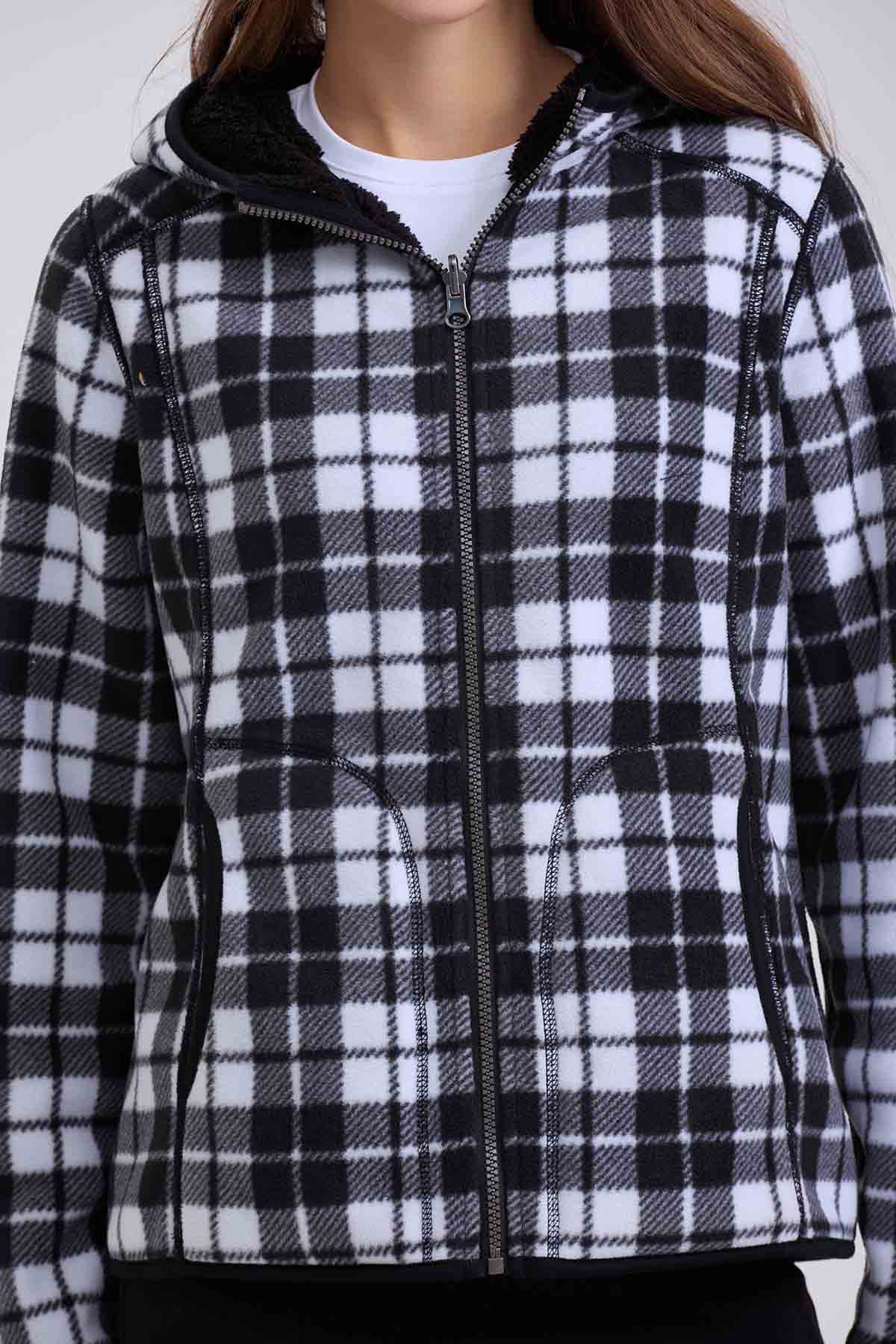 Polar Mujer Reversible Con Bolsillo Negro