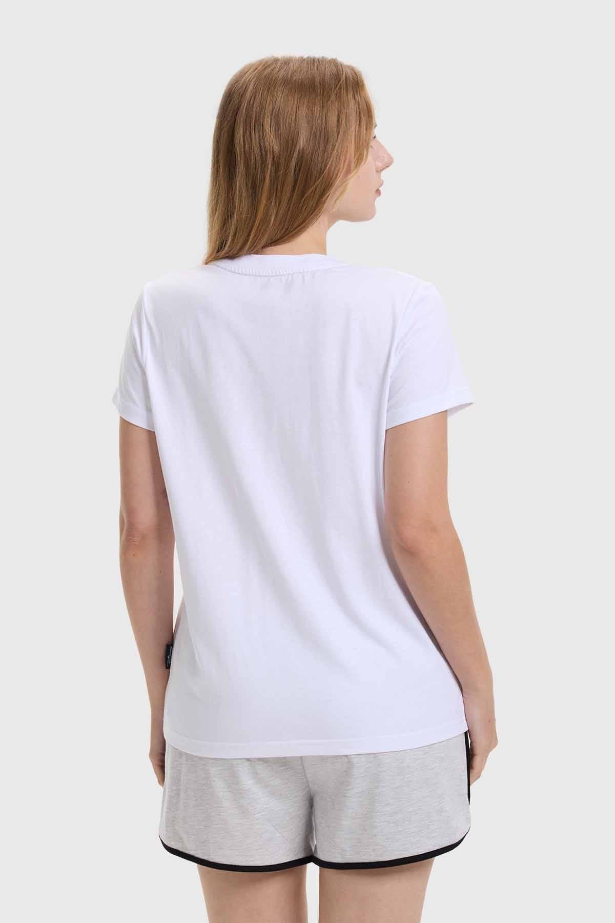 Pijama mujer Cruella blanco con estampado divertido y moderno.
