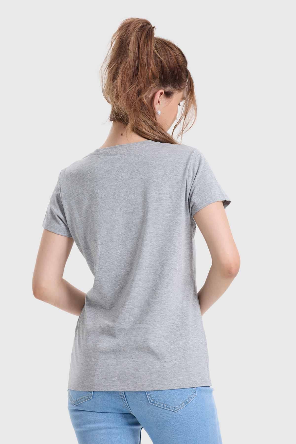 POLERA MUJER BÁSICA PRINT GRIS