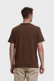 Polera Hombre Básica Con Bolsillo Chocolate