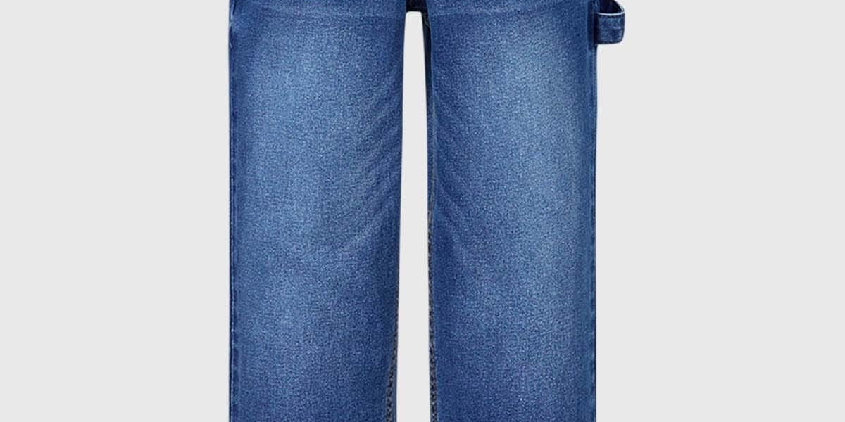 Jeans niño carpintero azul con bolsillos grandes al frente y lateral para herramientas diseño liso