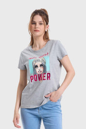 POLERA MUJER BÁSICA PRINT GRIS
