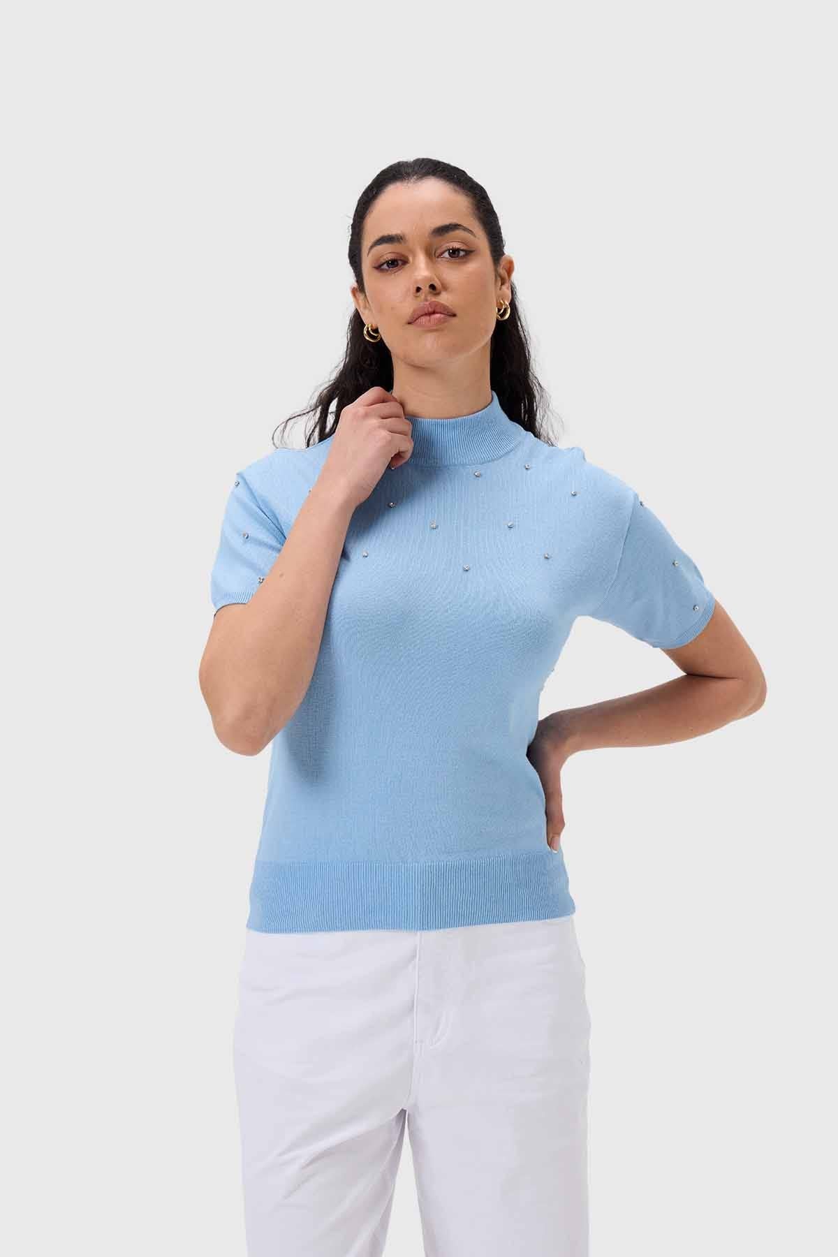 Sweater Mujer Con Aplicación Celeste