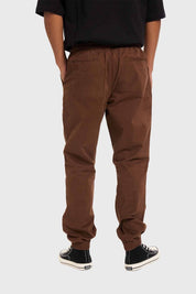 Pantalón Hombre Jogger Twill Chocolate
