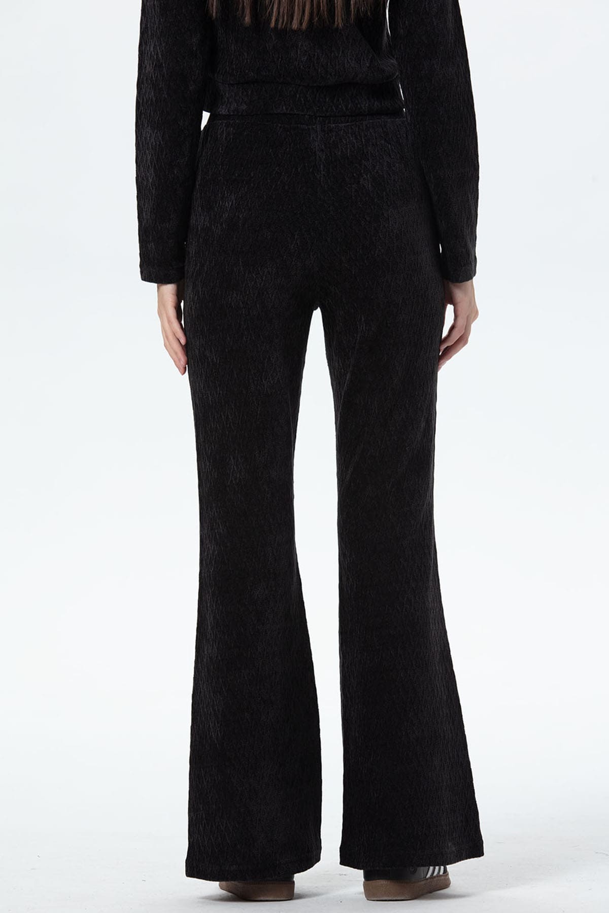 Pantalón Mujer Flare Chenille Negro
