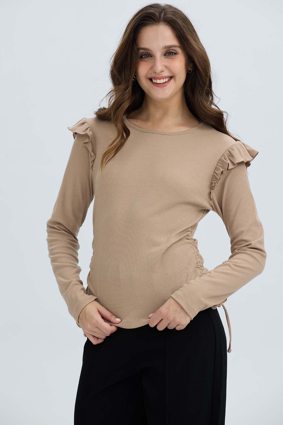 Polera Mujer Con Vuelo Rib Recogido Beige Oscuro