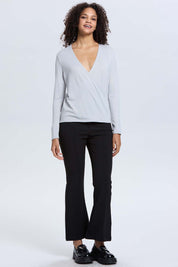 Sweater Mujer Escote V Gris