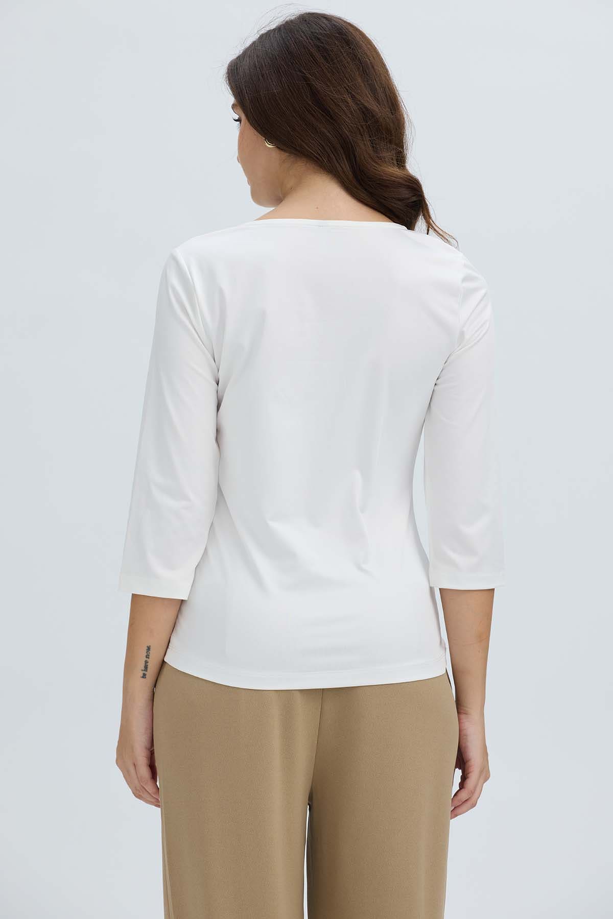 Polera Mujer Detalle Hombre Crudo