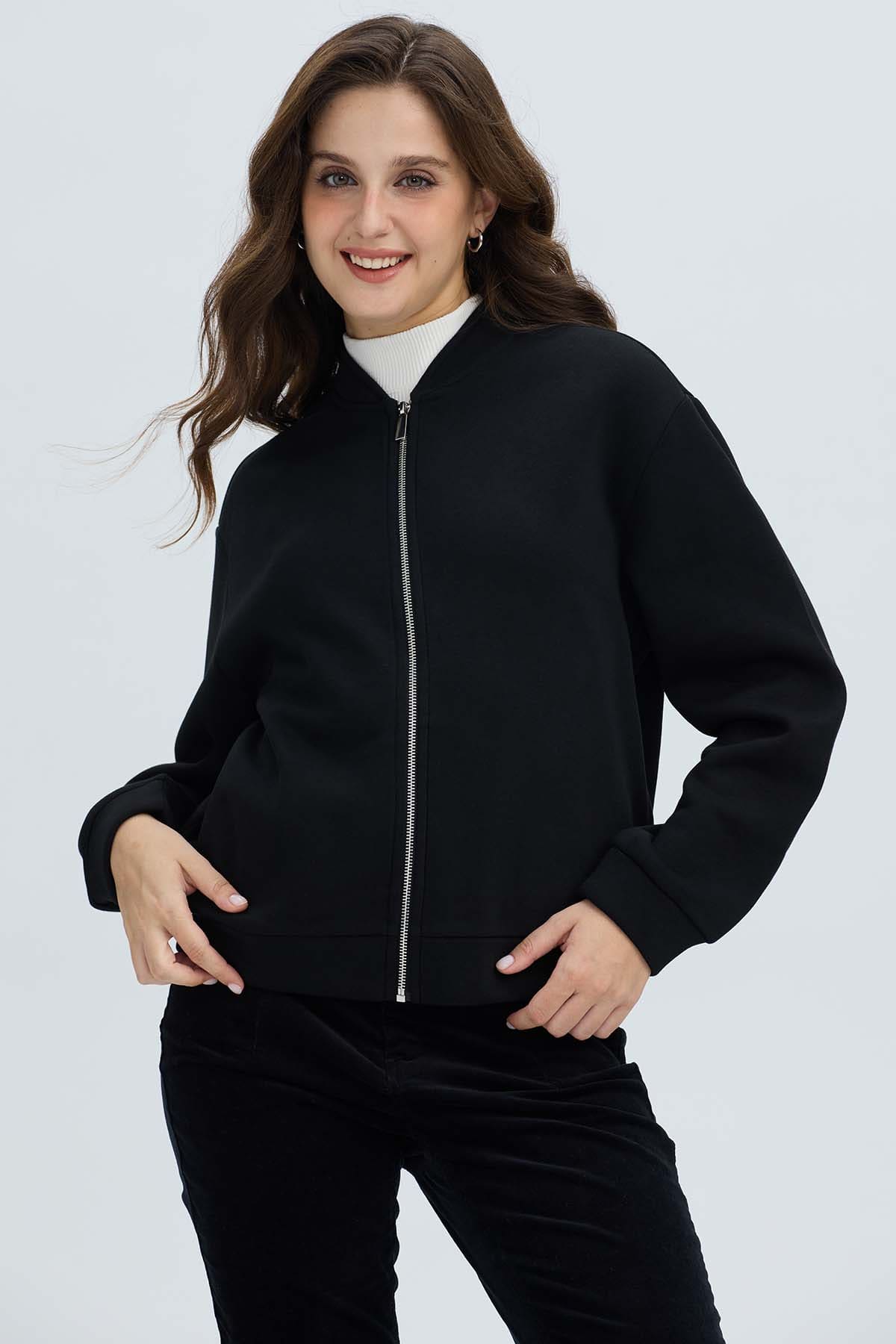 Polerón Mujer Liso Estilo Bomber Negro