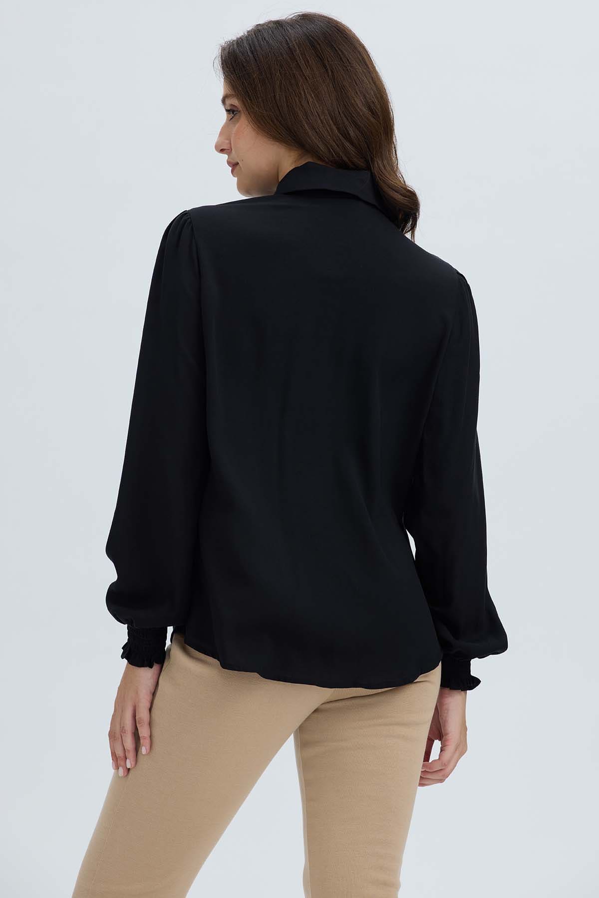 Blusa Mujer Puño Elasticado Negro