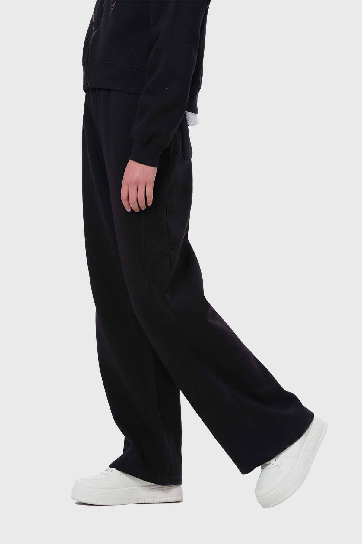Pantalón Buzo Niña Pierna Ancha Negro