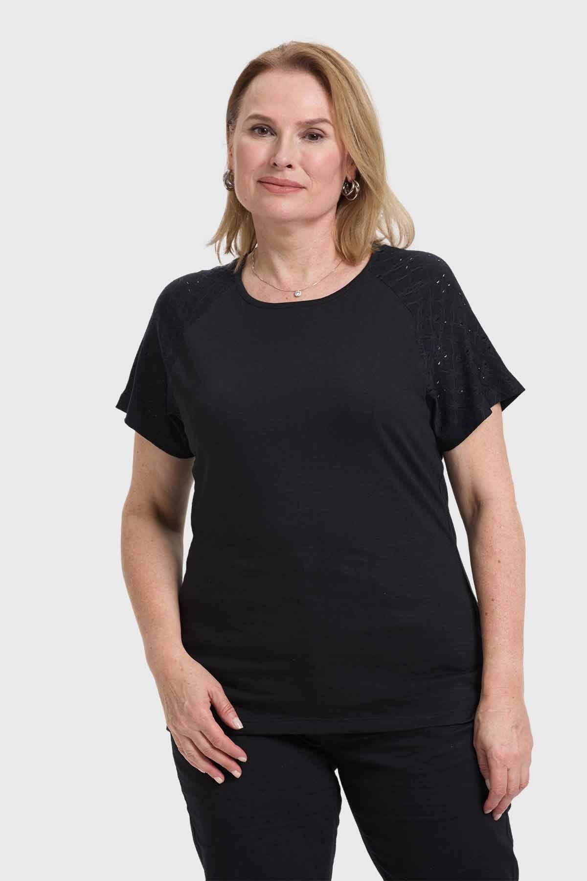 Polera Mujer Calada Negro