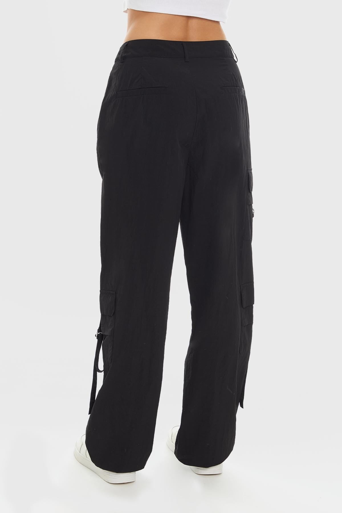 Pantalón Mujer Parachute Negro
