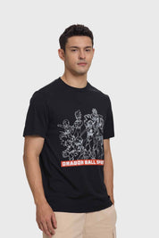 Polera hombre negra con estampado de Dragon Ball Super, diseño moderno y cómodo.