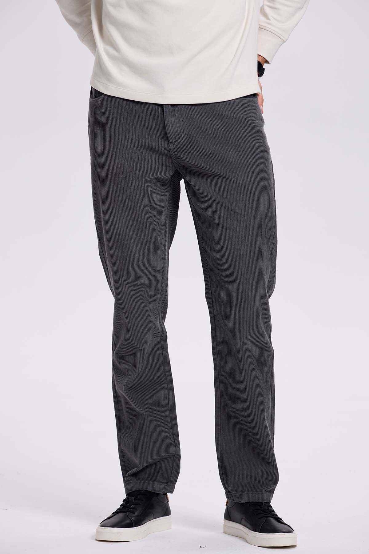 Pantalón Hombre Básico Cotelé Gris