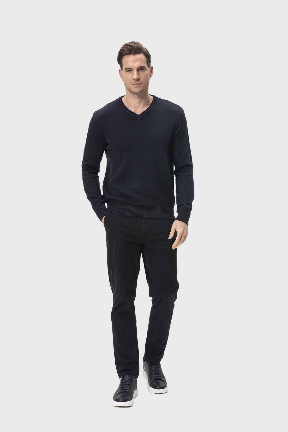 Sweater Hombre Cuello V Básico Azul