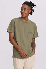 Polera Hombre Con Bolsillo Contraste Verde Militar