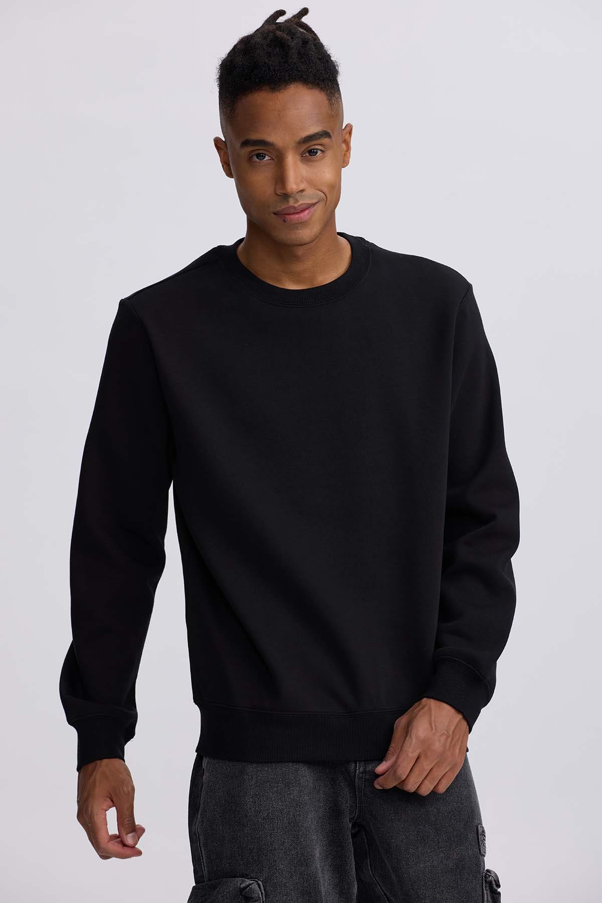 Polerón Hombre Liso Negro Negro / XXL